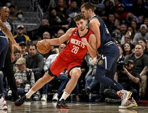 媒體人：火龍焦點(diǎn)對決&約基奇完爆申京 或許讓烏度卡更信任謝潑德