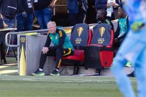 迪尼：麥克拉倫辭去牙買(mǎi)加主帥的決定不真誠(chéng)，為球隊(duì)制造更多問(wèn)題