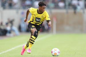 德媒：杜蘭維爾考慮一月租借離開多特蒙德，他在一線隊得不到機會