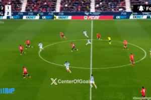 這腳太牛了！皇家社會巴雷內(nèi)切亞中圈吊射破門，打進超級世界波