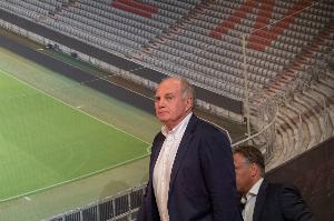 赫內(nèi)斯：克洛普08年曾同意執(zhí)教拜仁，但魯梅尼格堅(jiān)持要克林斯曼