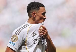 2名英格蘭球員為皇馬西甲首發(fā)，上次還是2006年的小貝和伍德蓋特