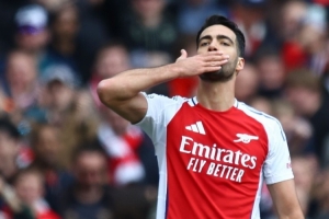 記者：梅里諾送出典型阿森納式傳球，讓人想起溫格時期小快靈中場