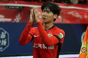 李新翔：確實(shí)沒想過(guò)自己能進(jìn)這么多球，能踢出來(lái)有運(yùn)氣也感謝教練