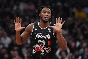 先發(fā)制人！奎克利三分命中后又送助攻 猛龍開(kāi)場(chǎng)12-0領(lǐng)先籃網(wǎng)