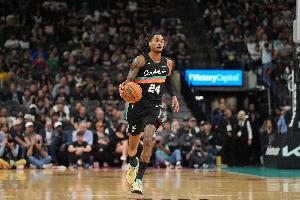 手涼！瓦塞爾半場(chǎng)6投僅1中拿到2分 三分3中0