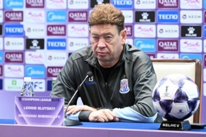 斯盧茨基：米內(nèi)羅已做好首發(fā)出戰(zhàn)的準(zhǔn)備，我們球隊(duì)人員比較齊整