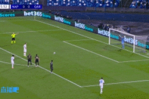 暫入低谷？霍伊倫近6場為那不勒斯貢獻(xiàn)0球，本輪歐冠射丟點(diǎn)球