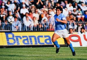 前隊友：我度過了多年放縱的生活，是馬拉多納助我走出困境