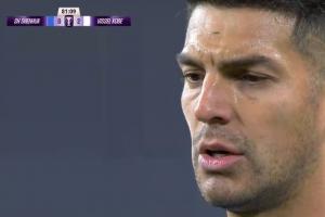 路易斯失點(diǎn)！路易斯造點(diǎn)+親自主罰被撲，申花仍0-2落后神戶