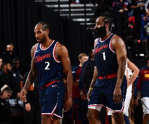 航行無望！小卡復(fù)出快船仍遭2連??！近13場2勝11負(fù)已跌至西部倒3