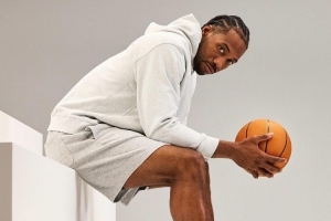 萊昂納德談簽名鞋設(shè)計：女兒喜歡網(wǎng)球 所以我的簽名鞋帶網(wǎng)球風(fēng)格