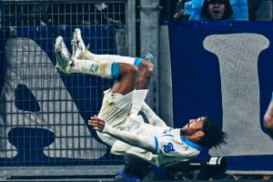 誰(shuí)說(shuō)廉頗老矣？36歲奧巴梅楊俱樂(lè)部16場(chǎng)8球7助 4分鐘雙響逆轉(zhuǎn)紐卡