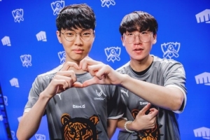 亞運冠軍也要軍訓(xùn)四周！韓國網(wǎng)友發(fā)文： Chovy Ruler訪問了兵役廳