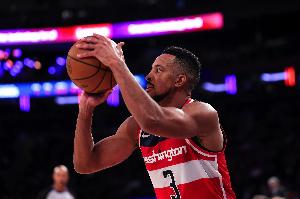 麥科勒姆單場40+&10記三分本賽季第四人 前三是哈登、戈登、阿倫