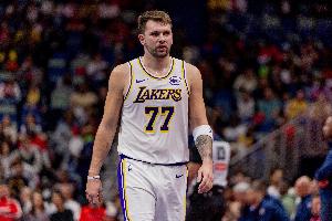 美記：交易掉東契奇不僅是體育史上 而且是人類歷史最爛決定之一