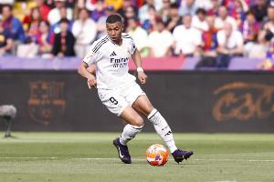 姆巴佩自然年俱樂部+國家隊(duì)打進(jìn)59球，1958年之后法國球員首人