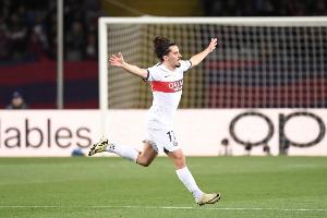 歐冠正賽單場(chǎng)打進(jìn)3球，維蒂尼亞是巴黎隊(duì)史中場(chǎng)球員首人