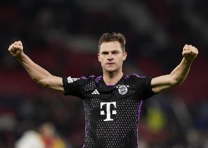 基米希上賽季至今觸球、傳球、進(jìn)攻三區(qū)傳球、向前傳遞均領(lǐng)跑歐冠