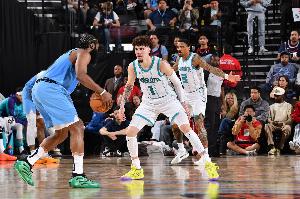 路威：三球該去強隊打輔助就像阿隆·戈登一樣 快船很適合他