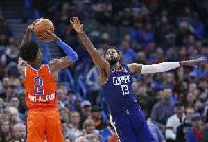 一邊爭冠一邊爭狀元？快船越慘 雷霆越爽！喬治的含金量還在上升~