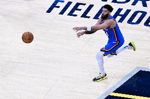 亞歷山大：肯威回歸太關(guān)鍵了帶來了強(qiáng)勁能量斗志 還是熟悉的他