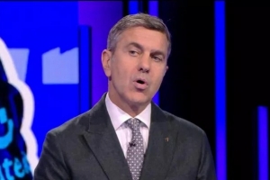 科斯塔庫塔：巴雷拉站位有問題，隊友也沒有提醒他防吉梅內(nèi)斯