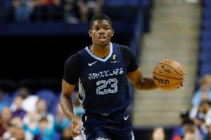 立大功！米西雙手暴扣勢(shì)在必得 科沃德補(bǔ)防單臂大帽！