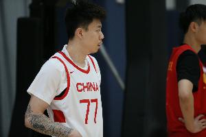 馬?。簭堟?zhèn)麟根本沒(méi)進(jìn)比賽狀態(tài) 中國(guó)隊(duì)扭轉(zhuǎn)頹勢(shì)最大問(wèn)題還是防守