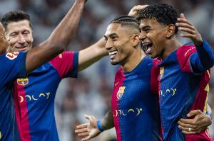 世體：萊萬、拉菲尼亞和亞馬爾組成的三叉戟在數(shù)月后有望再度回歸