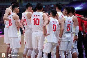 發(fā)生了什么？中國(guó)男籃在8月的亞洲杯贏了韓國(guó) 但今天在世預(yù)賽輸了