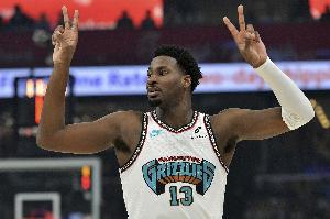 這打法有流量！小賈倫-杰克遜13中9得24分 2米08打31分鐘0籃板