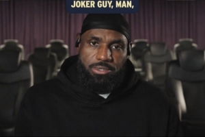 詹姆斯：約基奇在進攻端無所不能 你包夾或單防他都會付出代價