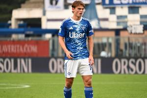 尼科·帕斯：很遺憾我的倒鉤球沒進，科莫得到了成長并提升了自信