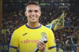 莫雷托：維羅納不愿意冬窗放走吉奧瓦尼，國(guó)米更可能夏窗簽下他