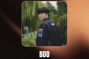League Awards：KT中單Bdd選手榮獲國外聯(lián)盟頒獎典禮LCK年度最佳選手獎