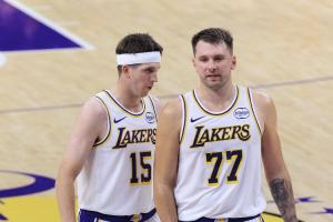 東契奇里夫斯單場同砍35+ 2000以來湖人第四對&比肩OK和詹眉