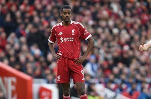 伊薩克英超對陣西漢姆聯(lián)已經(jīng)直接參與6球，僅次于對陣諾丁漢森林