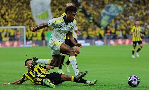 科曼：我在慕尼黑習慣于遵守交通規(guī)則，之前在巴黎有時會闖紅燈