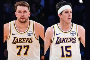 東契奇和里夫斯連續(xù)3場(chǎng)同砍30+！拉拉維亞轉(zhuǎn)發(fā)：太強(qiáng)辣