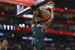 輕輕松松！杜蘭特半場11中7&三分4中3高效砍下17分5板3斷