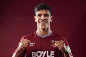 馬特烏斯·費(fèi)爾南德斯：帕奎塔被罰下后，比賽對我們更困難了