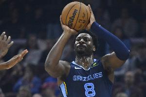 搶占先機(jī)！小賈倫·杰克遜勾手命中 灰熊下半場(chǎng)10-0獲兩位數(shù)領(lǐng)先