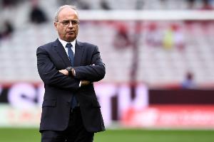 最佳足球管理者獎！坎波斯感言：我們已做好準(zhǔn)備讓巴黎繼續(xù)前進(jìn)