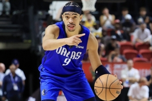 14中12砍28分！約基奇：感覺(jué)小內(nèi)姆哈德沒(méi)投丟過(guò) 他表現(xiàn)太出色了