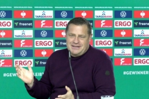 埃貝爾：諾伊爾仍是世界最佳門將之一，是否參加世界杯他自己決定