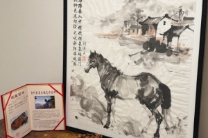 Mayumi分享中國(guó)朋友送的禮物：真的非常感謝，我會(huì)永遠(yuǎn)珍惜