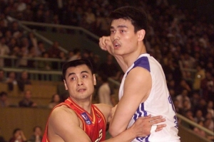 25年前的今天：姚明成為史上首位單場38分&命中率100%球員