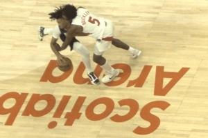 火眼金睛！夏普突破奎克利失誤 開拓者挑戰(zhàn)成功&變后者犯規(guī)