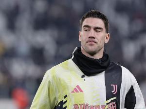 意媒：弗拉霍維奇與醫(yī)療團(tuán)隊協(xié)商后決定接受手術(shù)，預(yù)計傷缺3個月